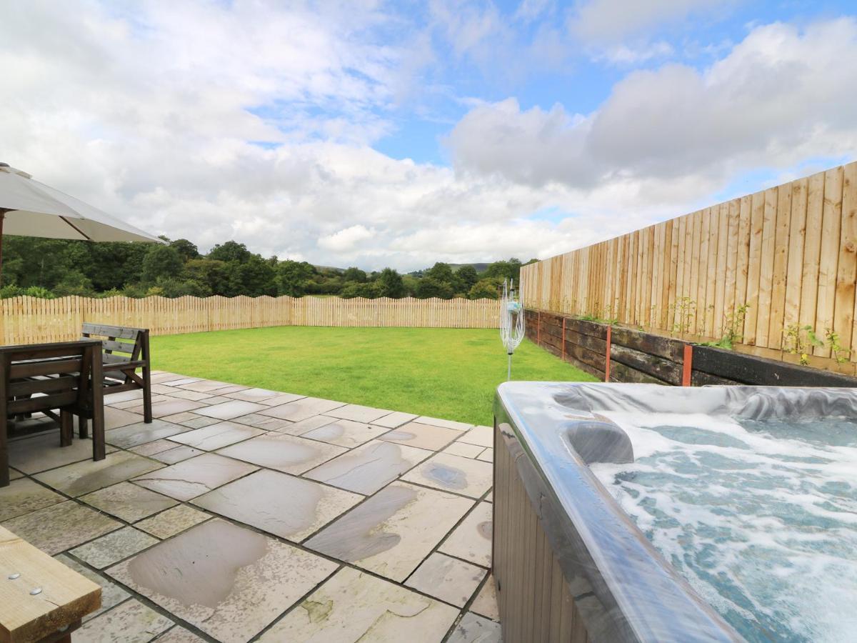 Caban Nant Ddu Villa Nantmel ภายนอก รูปภาพ